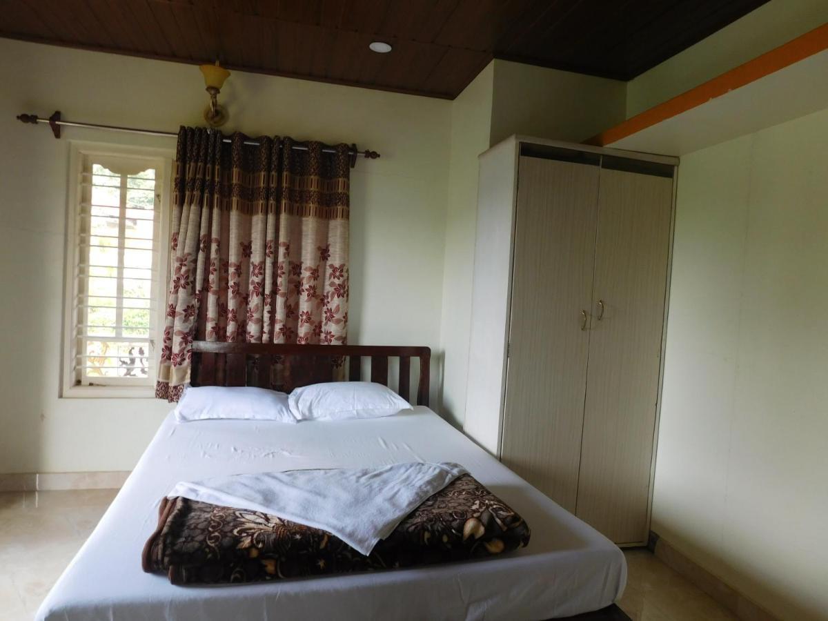Cauvery Homestay Somvārpet Exteriör bild
