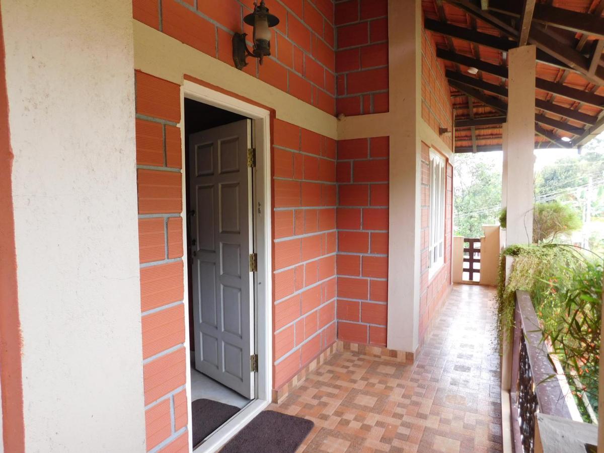 Cauvery Homestay Somvārpet Exteriör bild