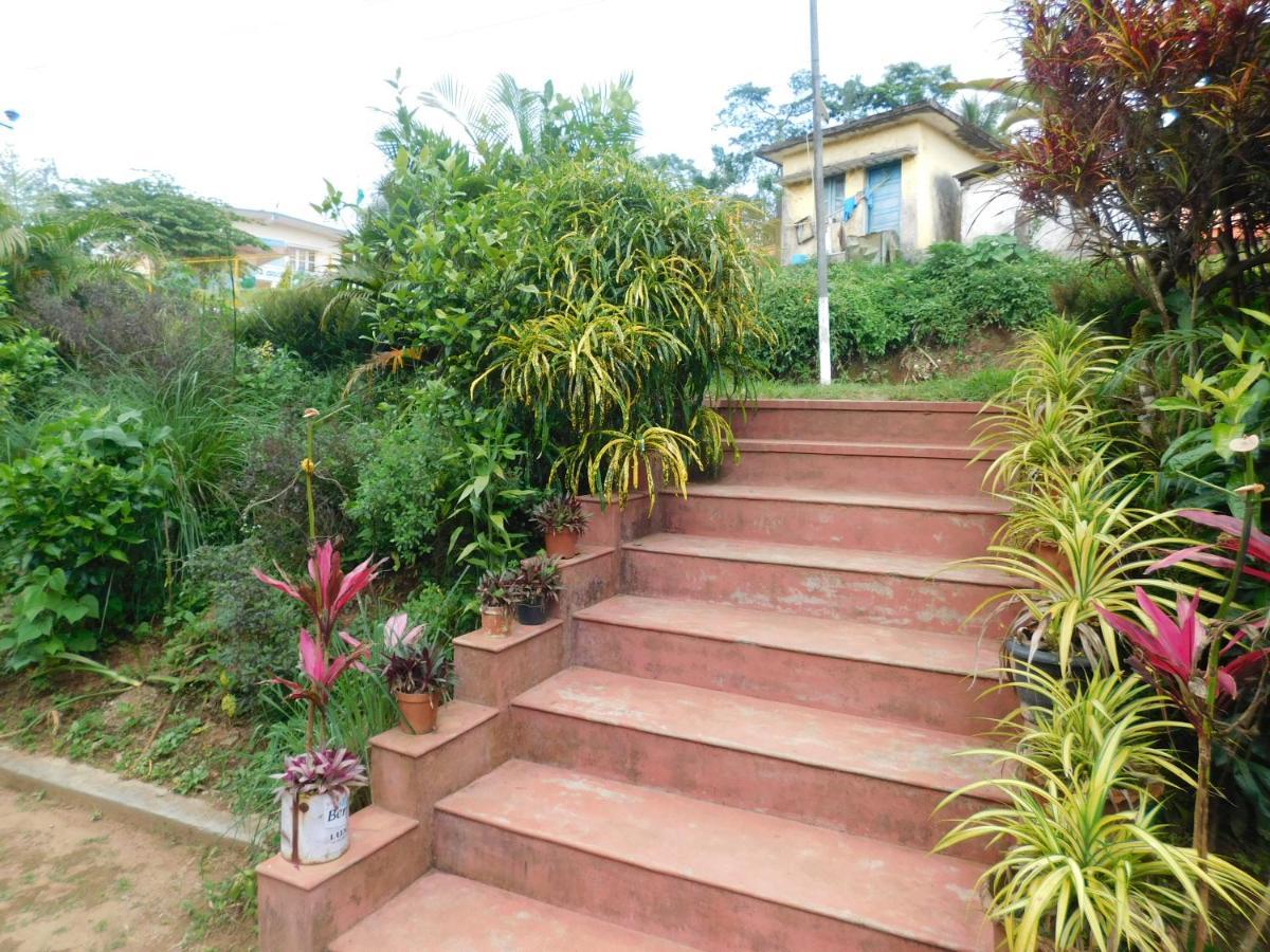 Cauvery Homestay Somvārpet Exteriör bild