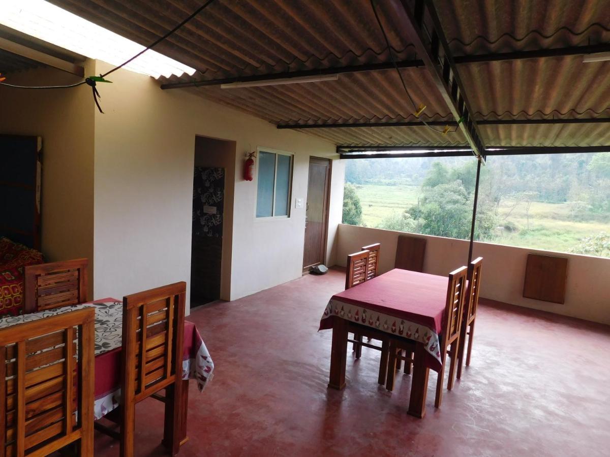 Cauvery Homestay Somvārpet Exteriör bild